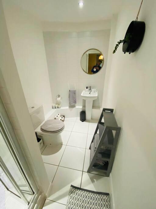 Liverpool City Centre Modern Apartment Fits 6 People Luaran gambar